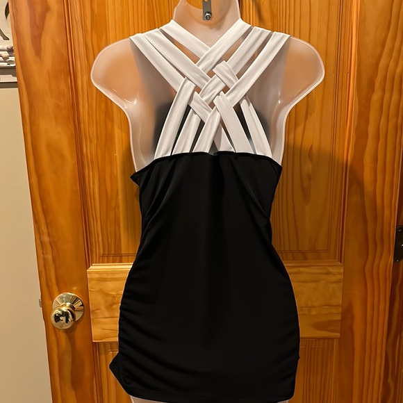 INC International Concepts Top - Picture 2 of 6